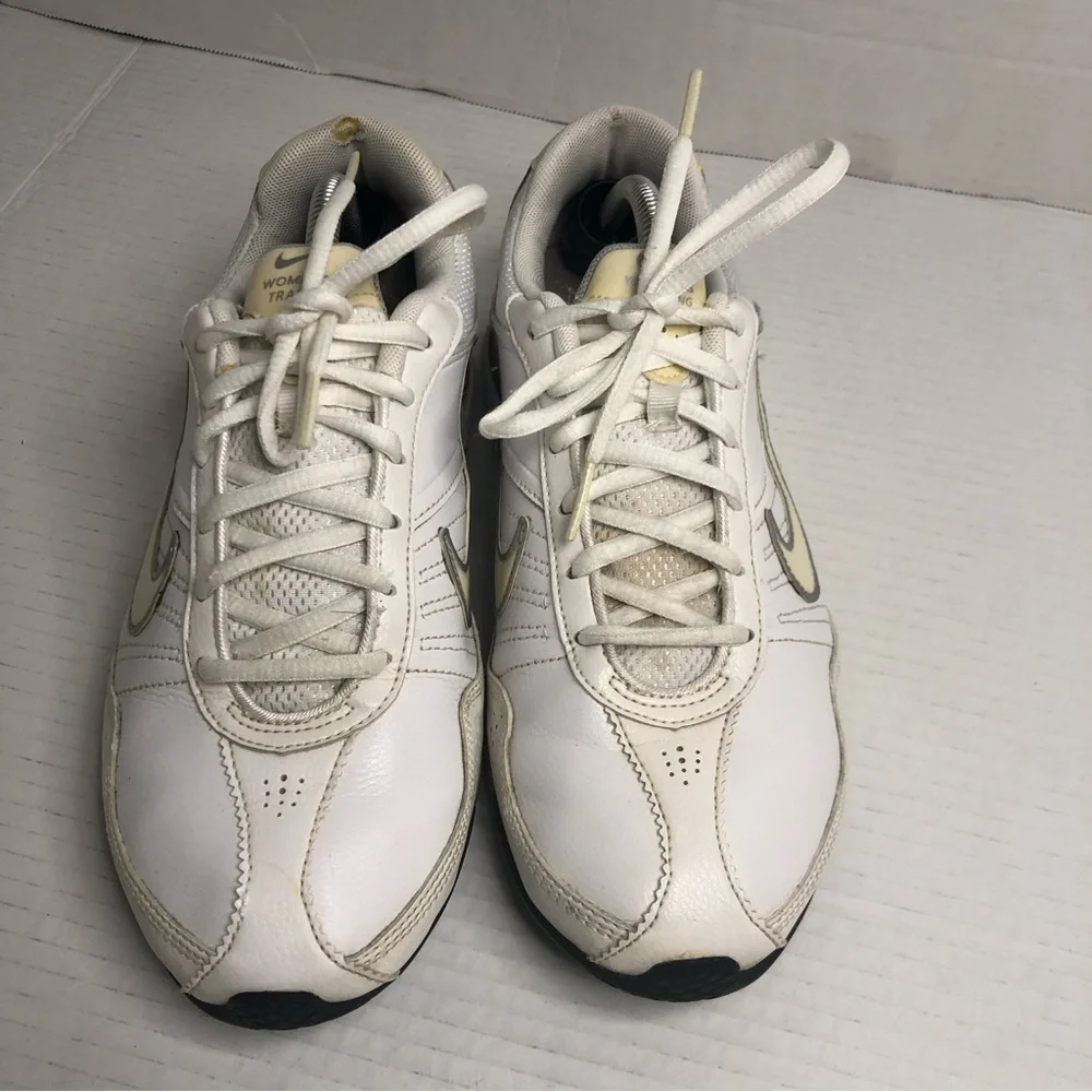 Nike Sneakers Womens 8.5 Air Exceed White Running Shoes Lace Up Low Top